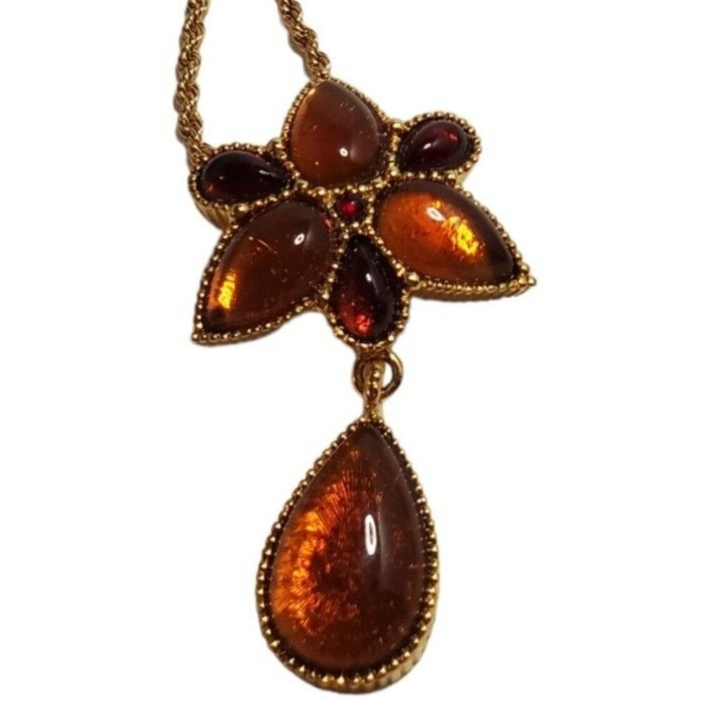 Flower Brooch Pendant Fashion Necklace Red Amber Teardrop 30" Goldtone Chain